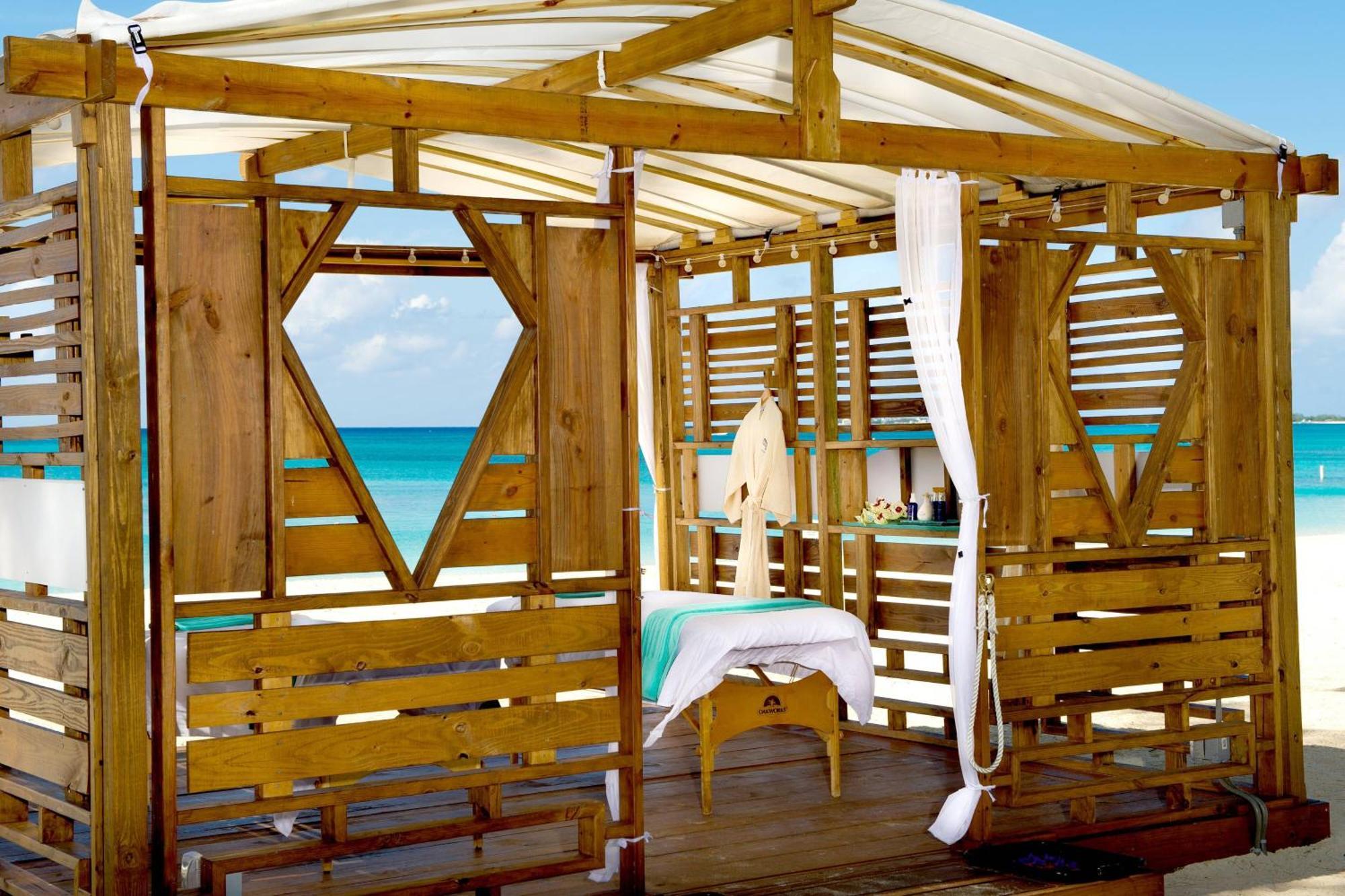 ווסט ביי The Westin Grand Cayman Seven Mile Beach Resort & Spa מראה חיצוני תמונה