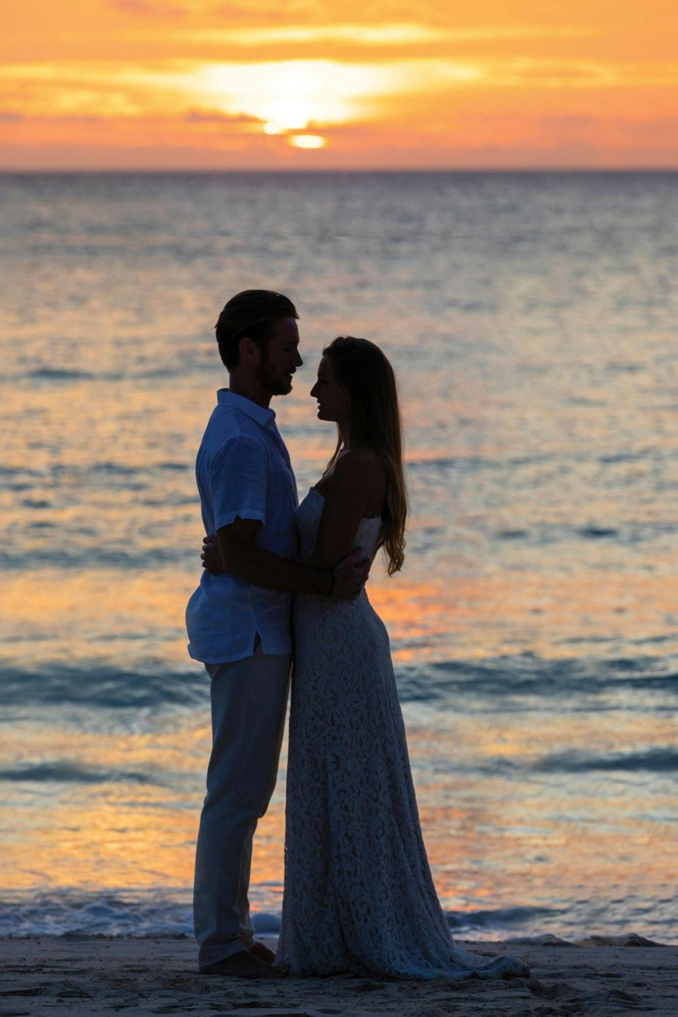 ווסט ביי The Westin Grand Cayman Seven Mile Beach Resort & Spa מראה חיצוני תמונה
